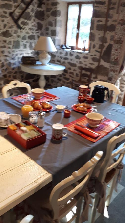 La Forge Acomodação com café da manhã Allègre Exterior foto